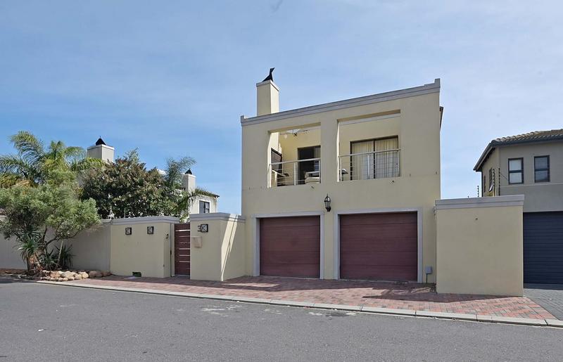 5 Bedroom Property for Sale in Parklands Western Cape